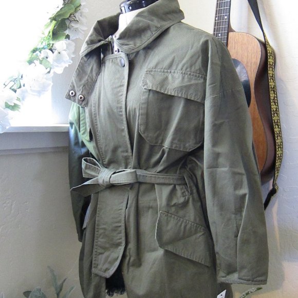 William Rast Dolman Sleeve Army Jacket NWT - Picture 3 of 9